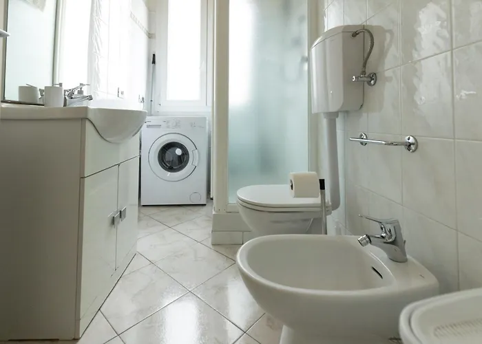 M.g A Un Passo Da Tutto דירה בולוניה